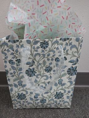 Lenox Gift Butterfly Meadow Monarch SwallowtaiButterfly Plate Bowl & Mug Set